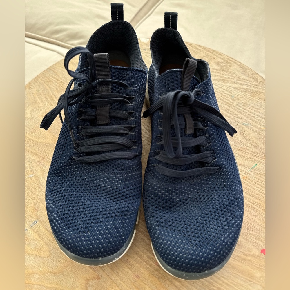 CLARKS Navy Knit Trigenic Triken Running Sneakers Size 10 - Picture 2 of 8